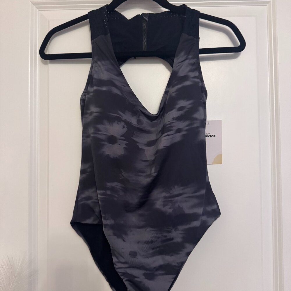 Nike Women's Floral Fade Keyhole Back One Piece Swimsuit.